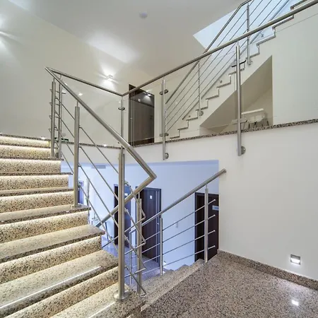 Aston Appart hôtel 4*