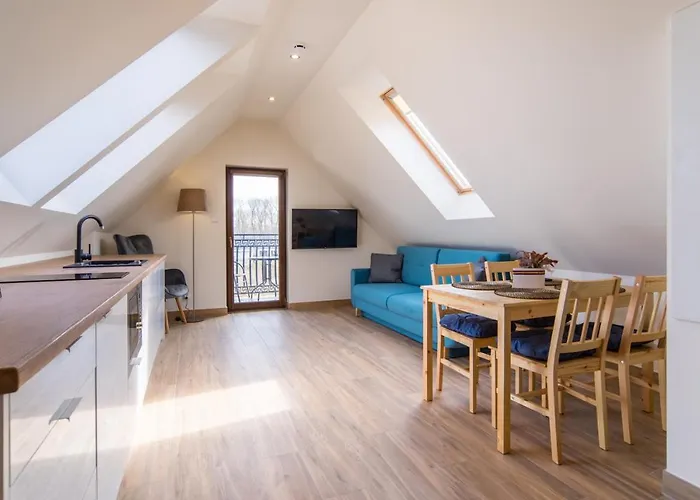 Lägenhetshotell Aston 4*