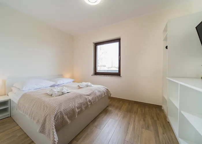 Lägenhetshotell Aston 4*