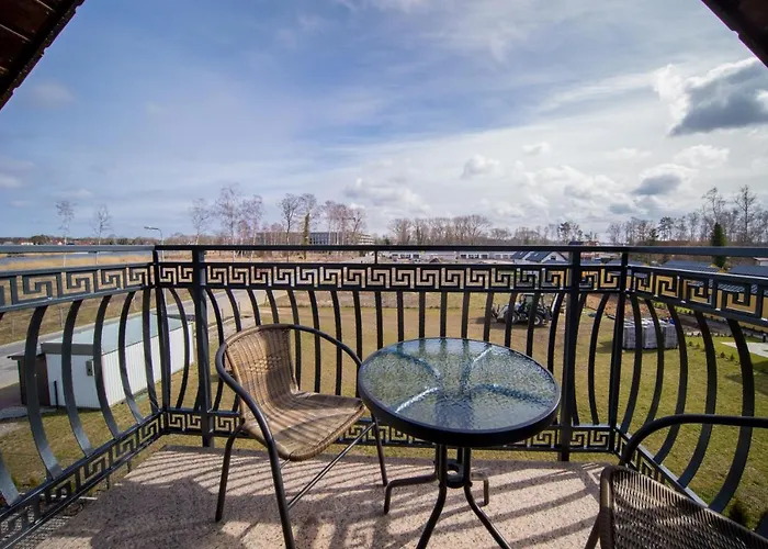 Lägenhetshotell Aston Dziwnów